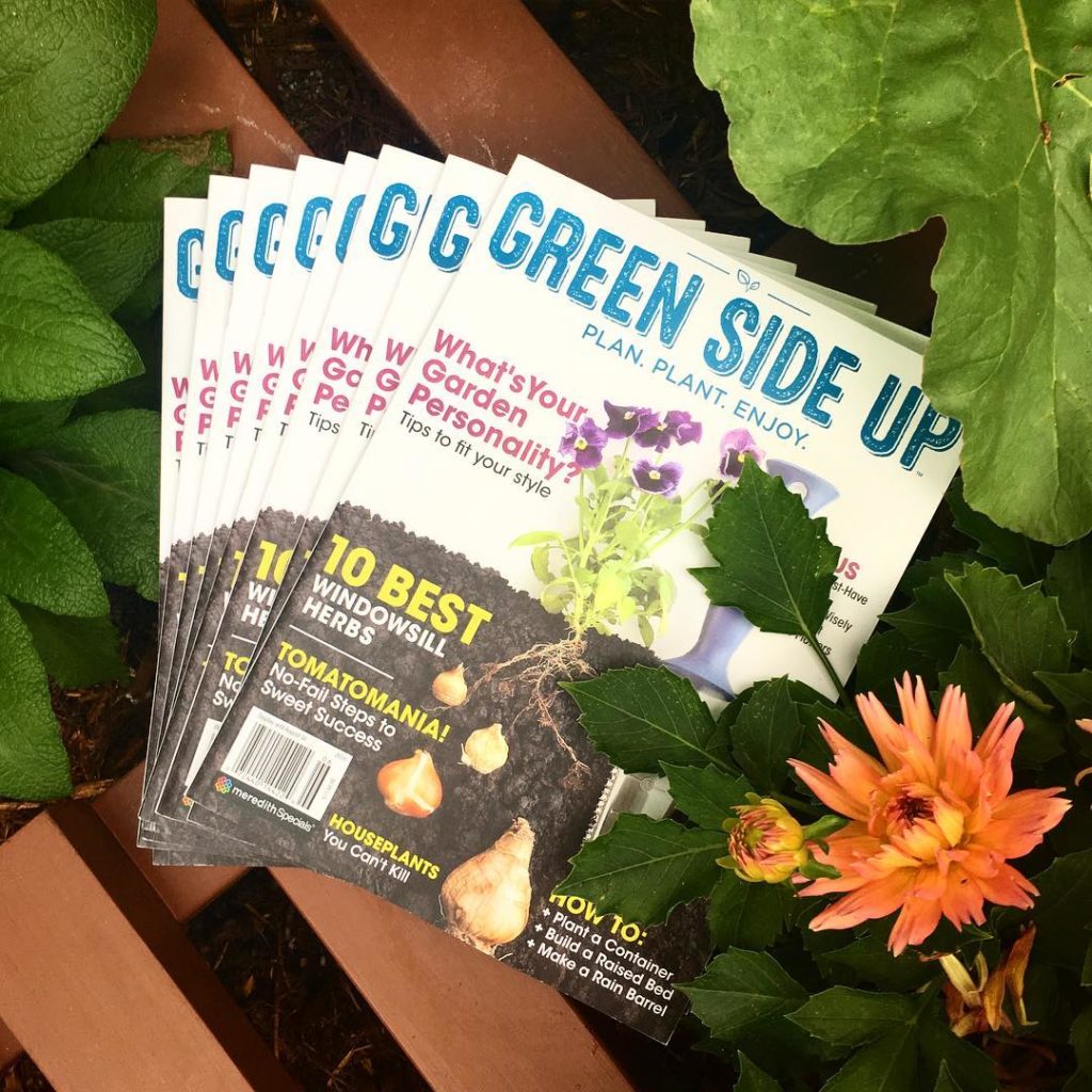 @thehorticult: We are giving away 10 copies of Green Side Up magazine tomorrow! To win, just ma…