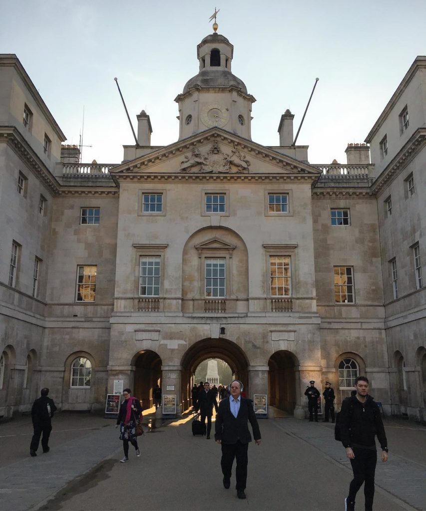 @richardmiers: On the way back from giving a talk, on the work of Richard Miers Garden Design, …