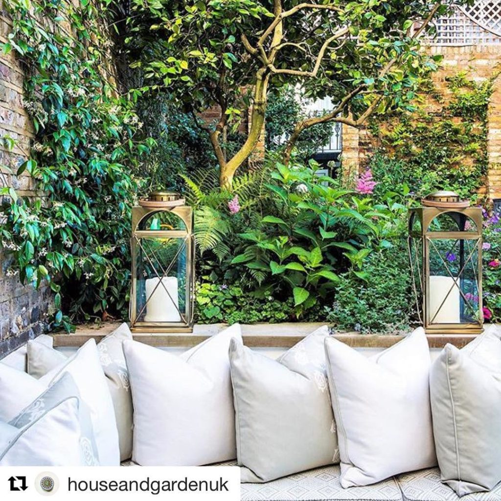 @richardmiers: This Richard Miers Garden Design garden was posted on House and Gardens Instagra…