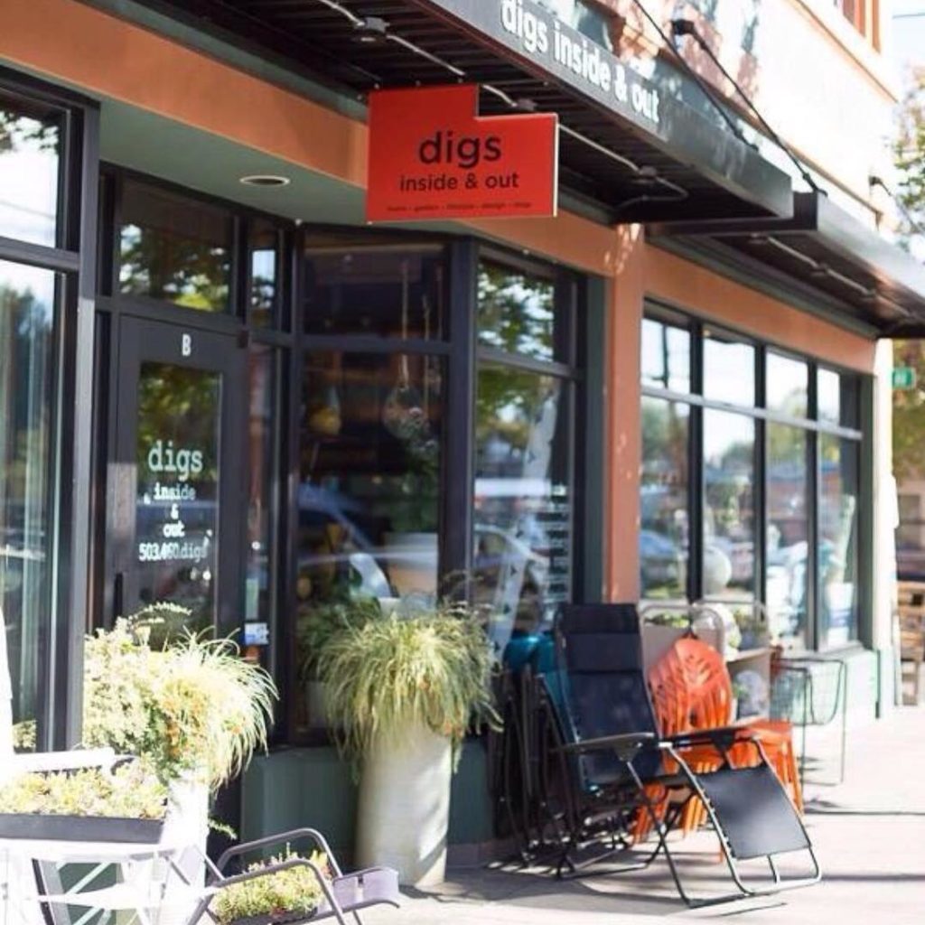 @gardendesignmag: I see an interesting trend in garden/ community/ event stores popping up across …