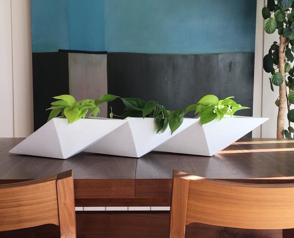 @gardendesignmag: Loving this modern planter, The Point Pot, from @pottedstore in Los Angeles
(PS …