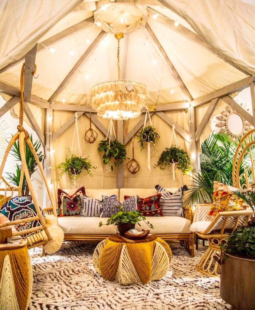 @thejungalow: Today seems like a good day to chill out in a big tent, yes? Hook yourself up wi…