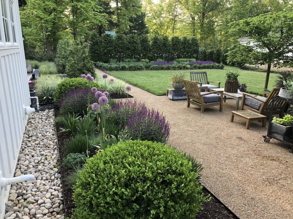 @gardendesignmag: We are loving this landscape from @nickmccland!
.
If you’re going to the @phsgar…