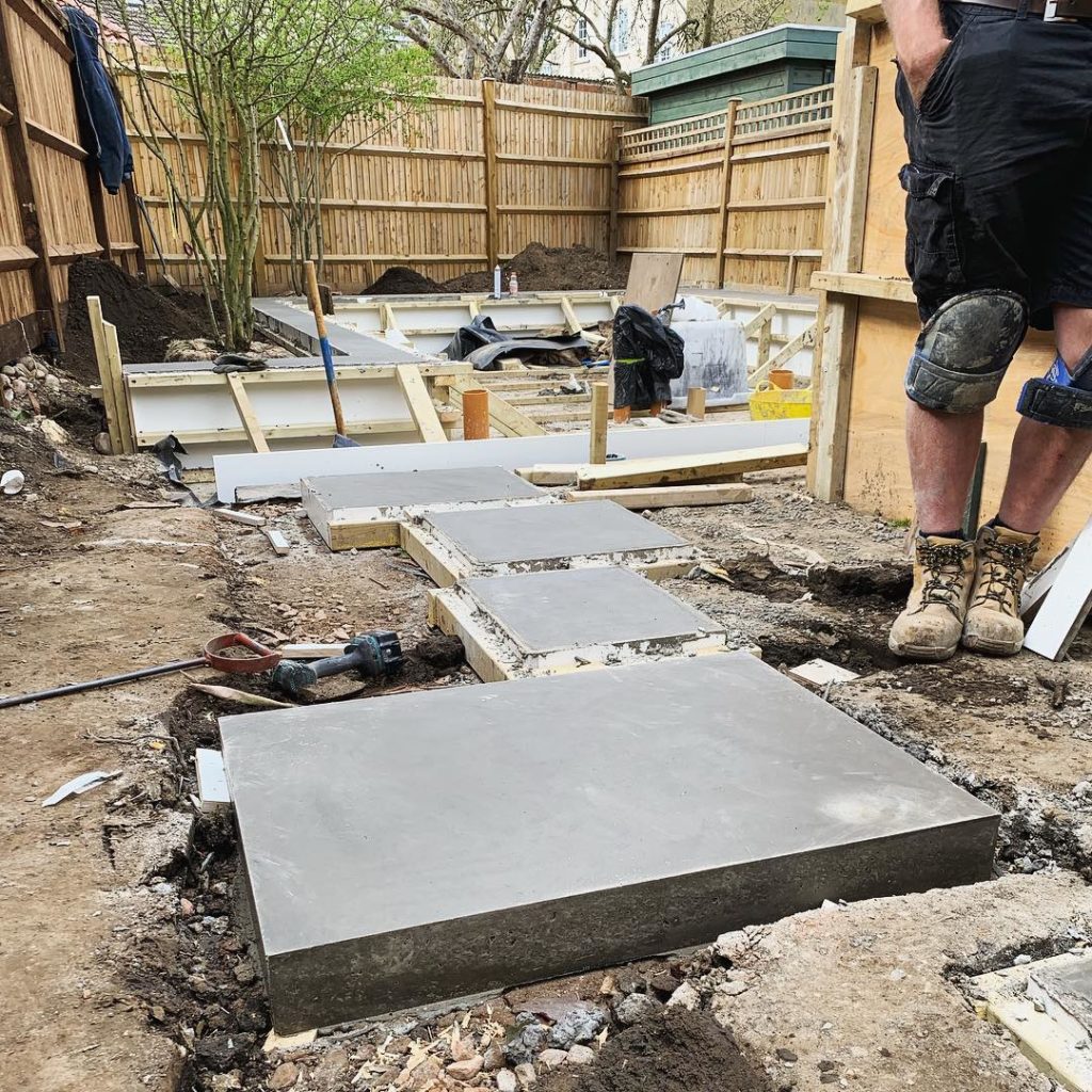 First formwork struck on our Twickenham project with @lalandscapes @lazenbyltd  ...