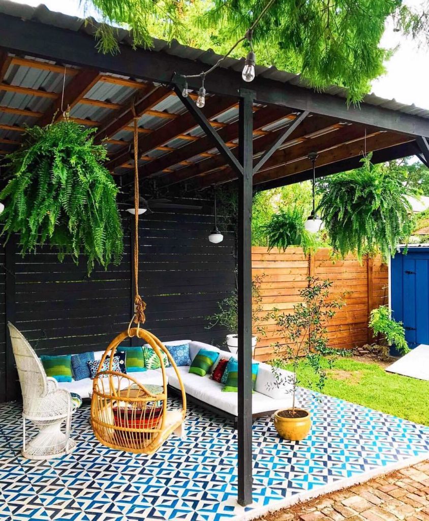 We can’t wait to indulge in our favorite activity: dining al fresco — outdoor ea...