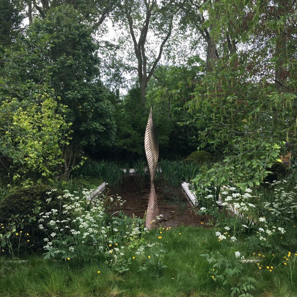 #build #friday @rhs_chelseaflowershow lovely #wild #garden #mainavenue #showgard...