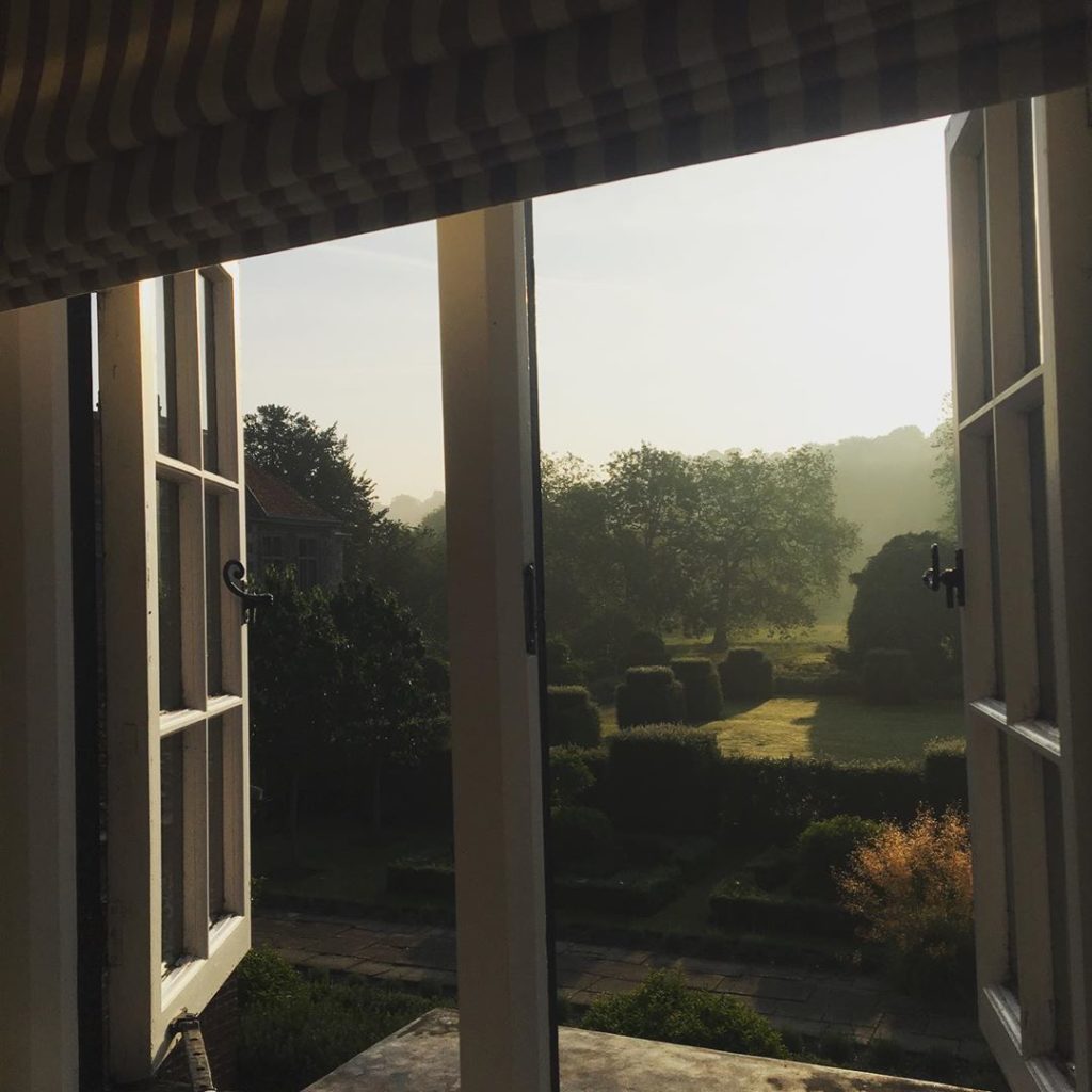 #viewfrommywindow #thismorning #earlymorninglight...