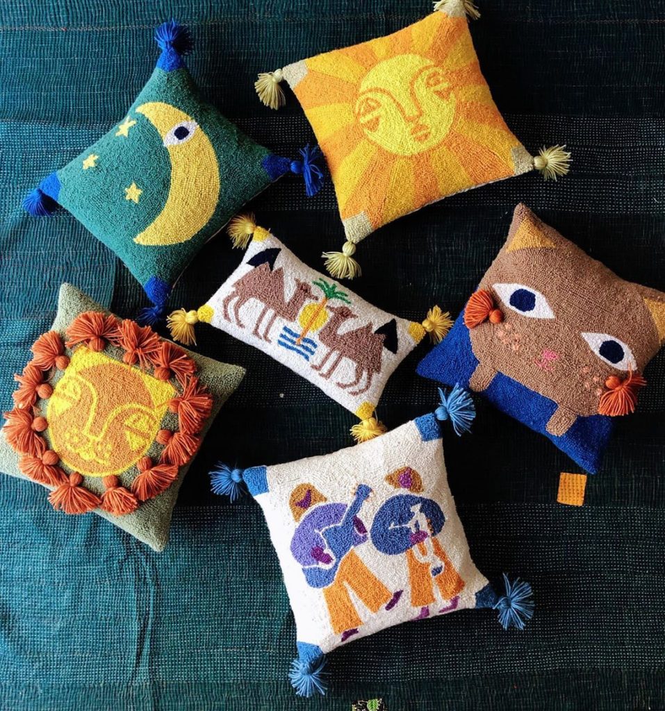 Our new hook pillows just dropped and we want to know which one is your fave??? ...