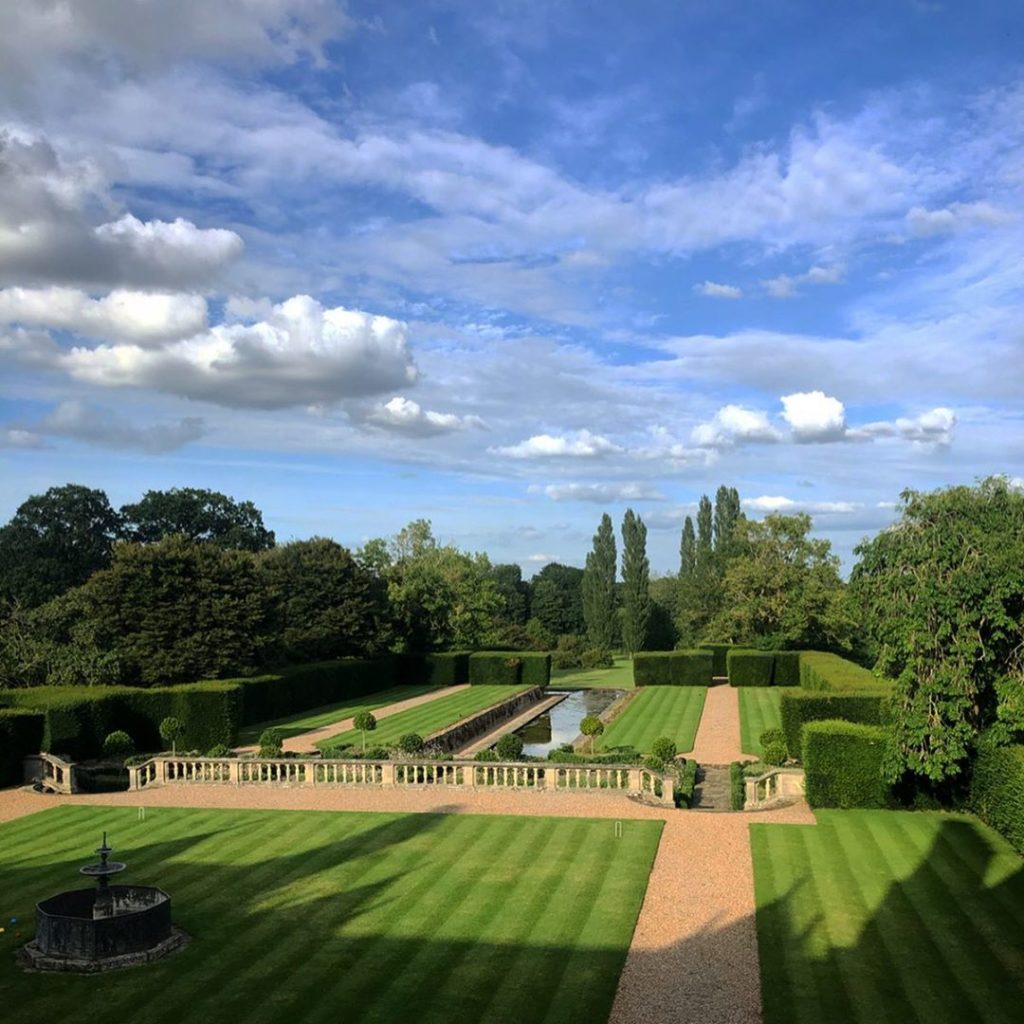 richardmiers: Heaven on Earth! So fortunate to have a tour of @ashbymanorhouse with the wonder… Heaven on Earth! So fortunate to have a tour of @ashbymanorhouse with the wonder...