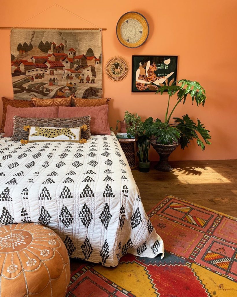 One room, three quilts! Which quilt works best in this room? 
1.) Prosperity 
2....
