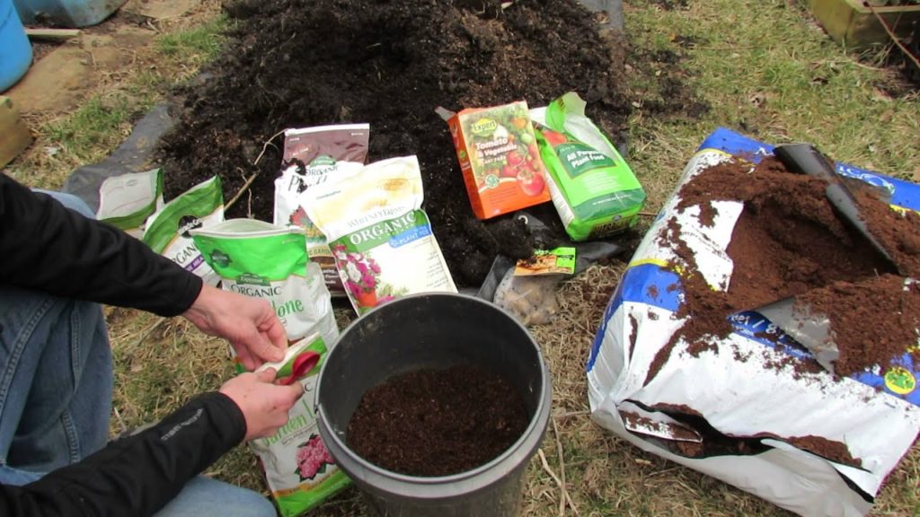Gary Pilarchik: Basic Principles to Making Container Soil Cheaply & Fertilizing It: 50-50 – MFG 2014 Basic Principles to Making Container Soil Cheaply & Fertilizing It: 50-50 - MFG 2014