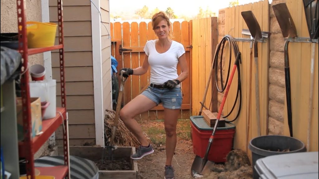 CaliKim: How to Make Compost With Grass Clippings How to Make Compost With Grass Clippings