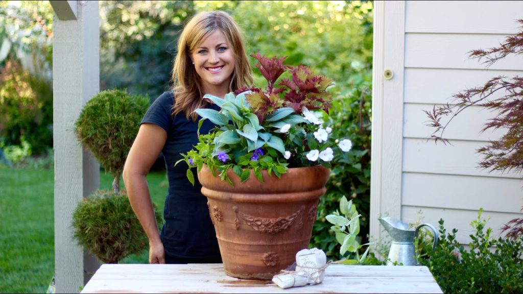 Garden Answer: Simple Shade Planter Simple Shade Planter