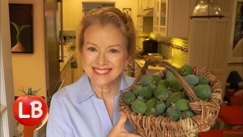 Kaye Cooks | SAVORY Pineapple Guava Chutney | Vlog