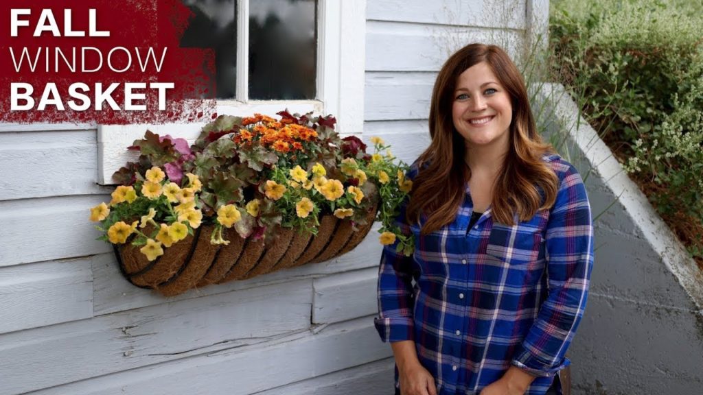 Fall Window Basket // Garden Answer