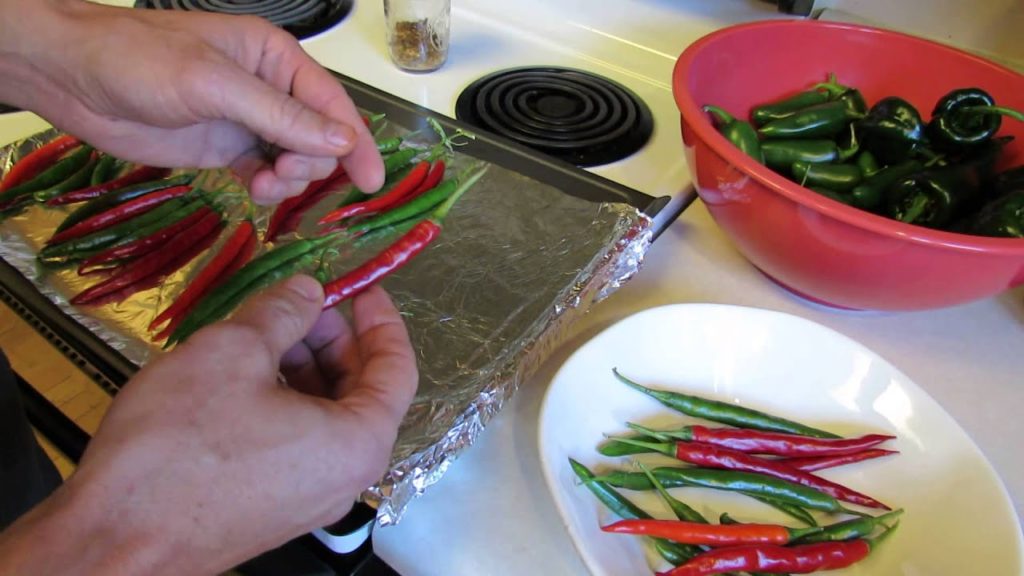 Gary Pilarchik: How to Collect Seeds and Dry Cayenne Peppers: My 1st Vegetable Garden – MFG 2013 How to Collect Seeds and Dry Cayenne Peppers: My 1st Vegetable Garden - MFG 2013
