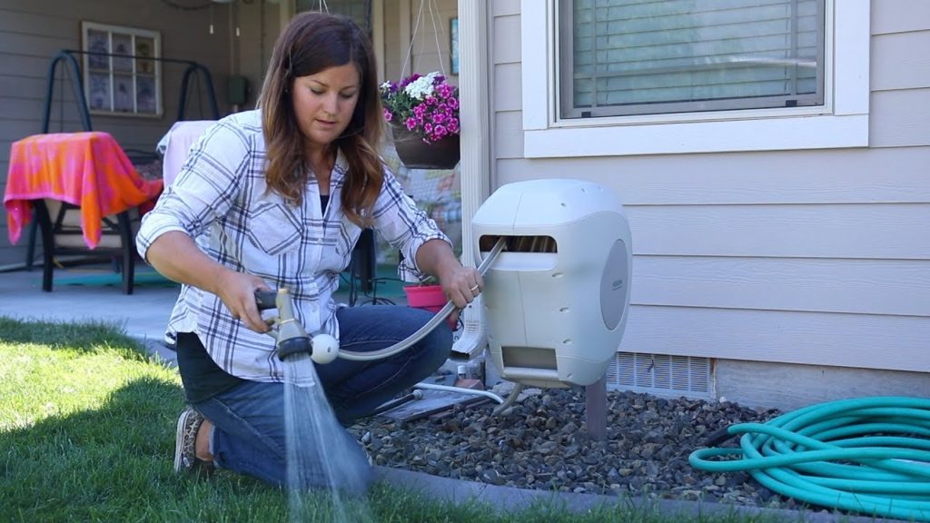 Garden Answer: Installing Retractable Hoses for Friends & Family 🙌💦// Garden Answer Installing Retractable Hoses for Friends & Family 🙌💦// Garden Answer