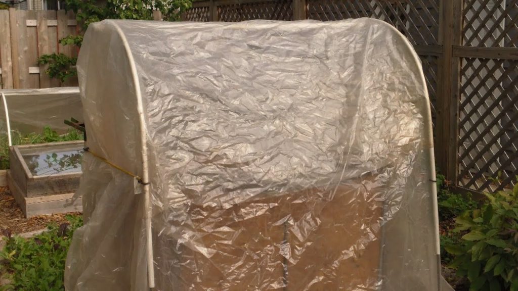 One Yard Revolution: Keeping Compost Hot When It's Cold Outside Keeping Compost Hot When It's Cold Outside