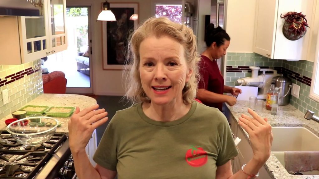 This BUGS every GARDENER | Easy Fruit Fly Trap that Works!