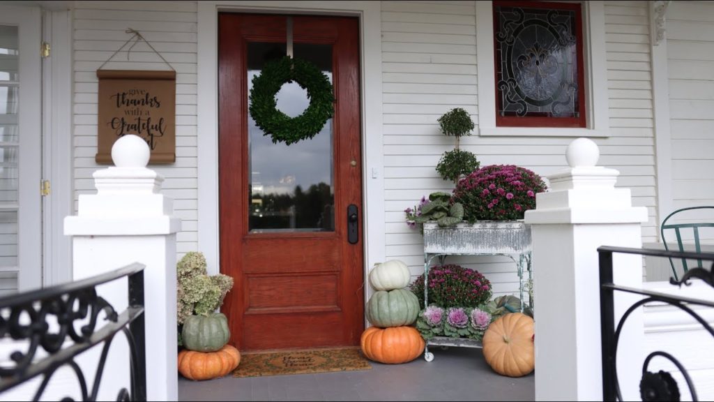 Decorating Our Front Porch for Fall! 🍂💗// Garden Answer