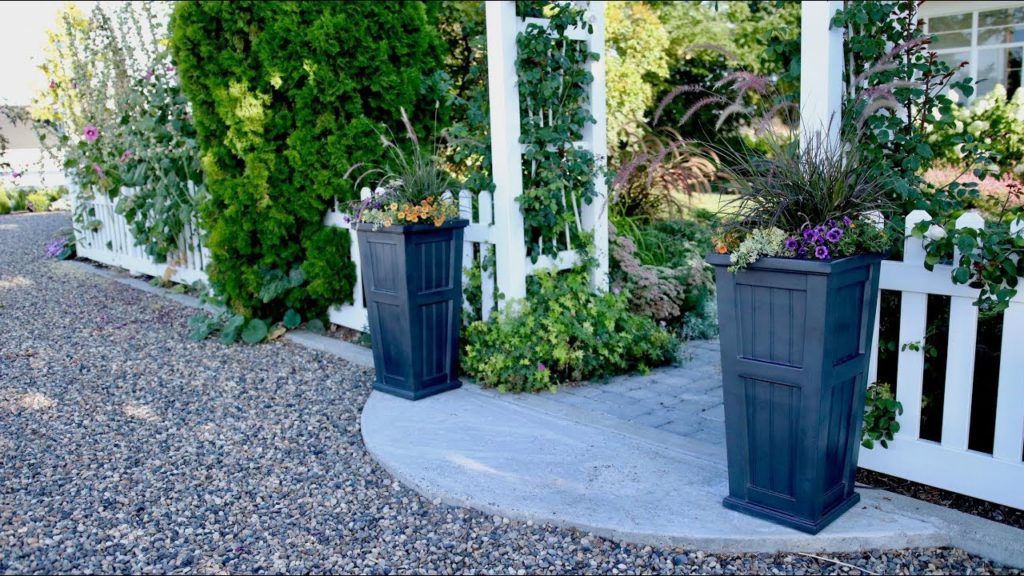 Garden Answer: Planting Pretty Fall Flowers for our Front Entryway! 🧡🍂// Garden Answer Planting Pretty Fall Flowers for our Front Entryway! 🧡🍂// Garden Answer