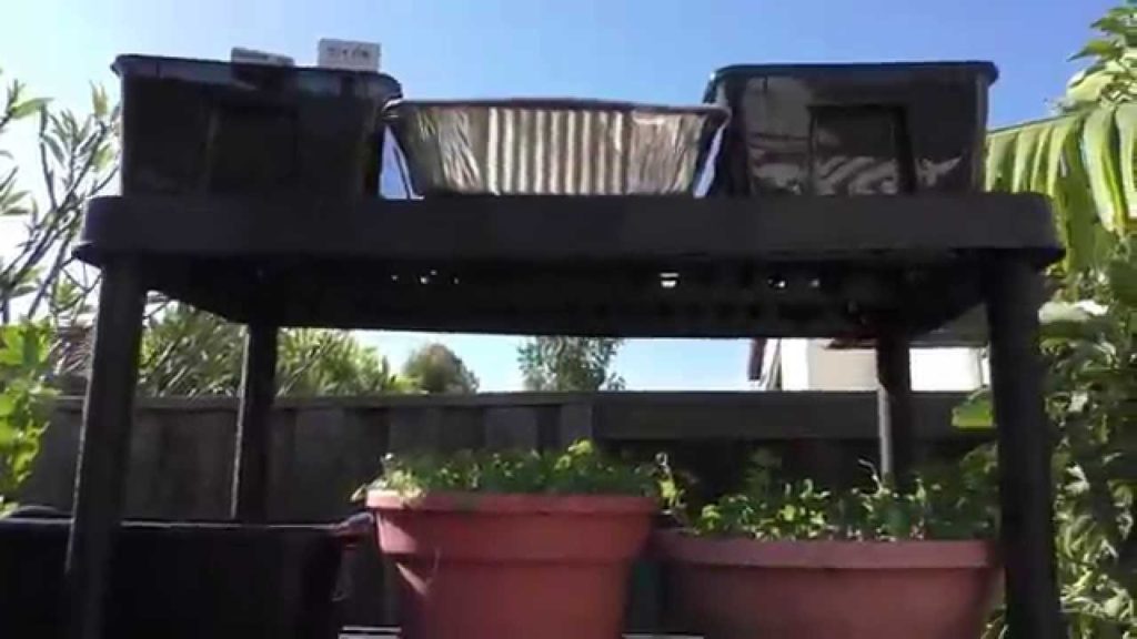California Gardening: How To Grow Vertically – Vertical Gardening Made Easy – Small Space Vegetable Garden How To Grow Vertically - Vertical Gardening Made Easy - Small Space Vegetable Garden