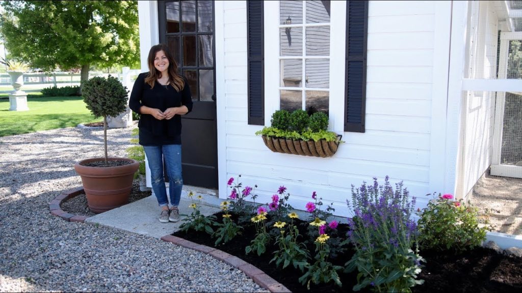 Garden Answer: Planting Pollinator-Attracting Plants Around Our Chicken Coop! 🐝🦋// Garden Answer Planting Pollinator-Attracting Plants Around Our Chicken Coop! 🐝🦋// Garden Answer