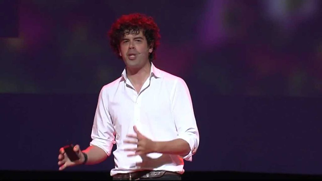 Guerrilla gardening -- why people garden without boundaries: Richard Reynolds at TEDxItaewon