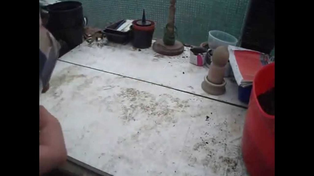 How to make Newspaper pots for seeds (2 methods)