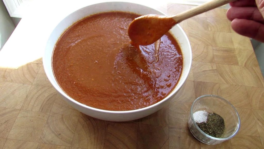 How to Make A Simple Garden Tomato Sauce: No Canning!, No Peeling!: Grow It, Cook It, Enjoy It! E-1