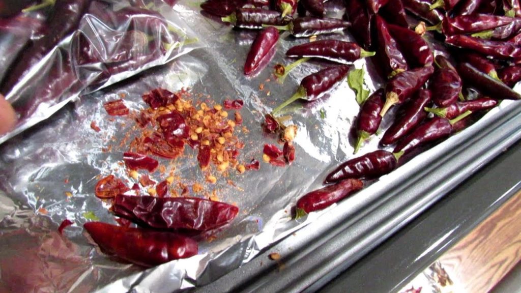 How to Easily  Oven Dry Peppers for Hot Pepper Flakes -  Slow & Low: Grow It, Cook It, Enjoy It! E-2