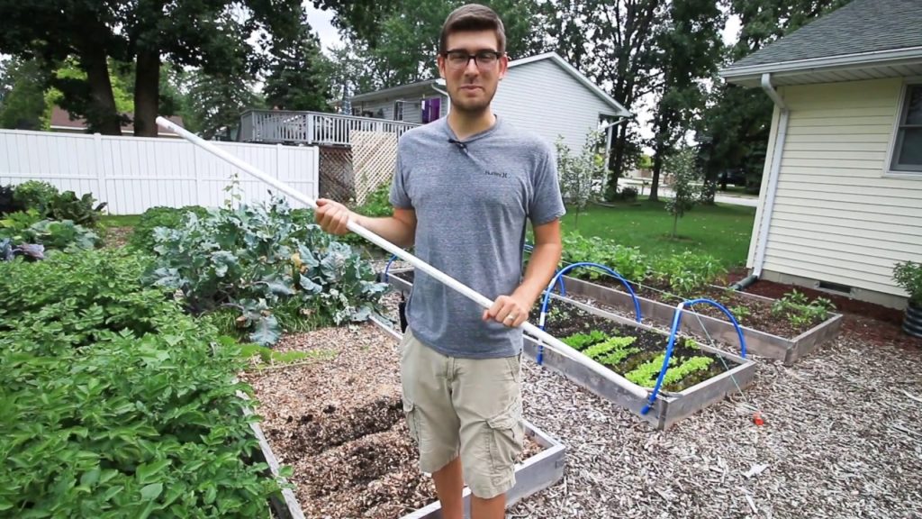 MIgardener: This Tool Might Change Gardening Forever for Those With Joint Pain This Tool Might Change Gardening Forever for Those With Joint Pain