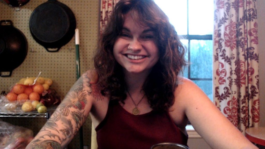 Live Chat with Jess | Roots and Refuge Farm