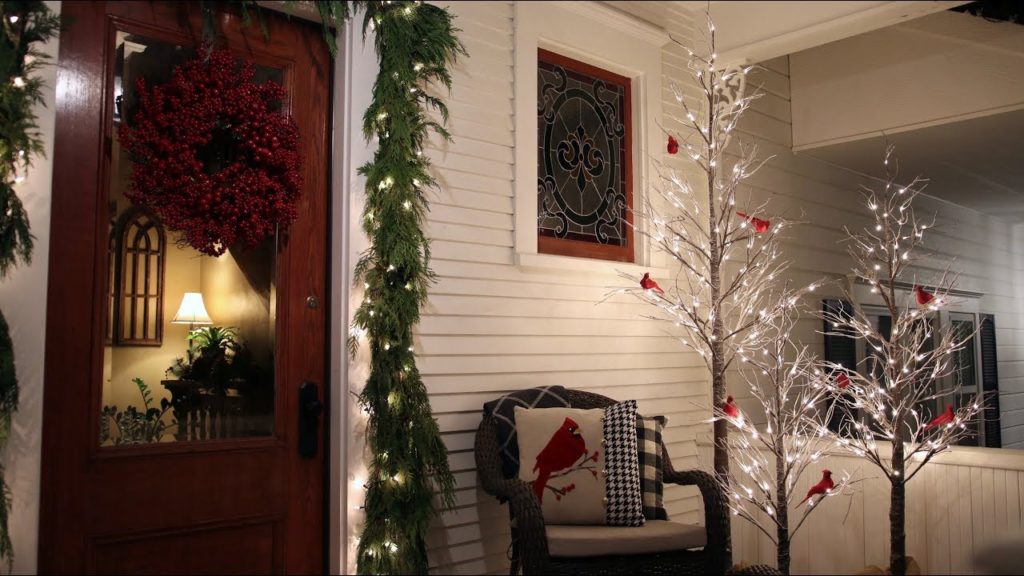 Estate Planters (Part 2) & Decorating the Front Porch! 🎄😊 // Garden Answer