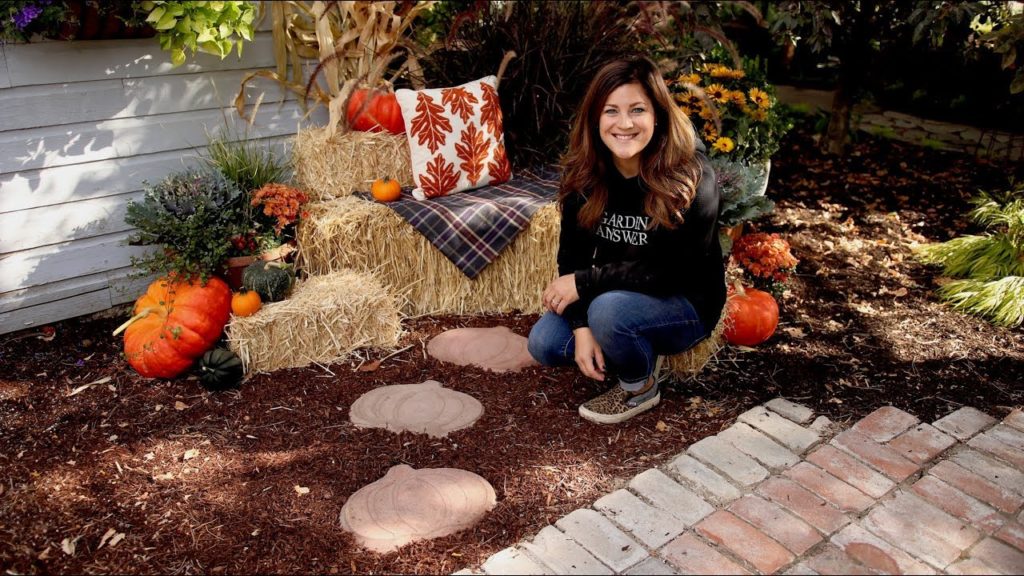 DIY Pumpkin Stepping Stones! 🎃// Garden Answer