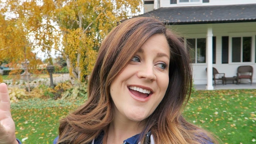 Garden Answer: Fall Clean-Up + New Addition to the Family! // Garden Answer Fall Clean-Up + New Addition to the Family! // Garden Answer