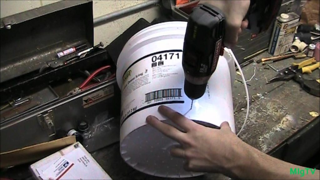 MIgardener: EZ How To Make a FREE Worm Factory EZ How To Make a FREE Worm Factory
