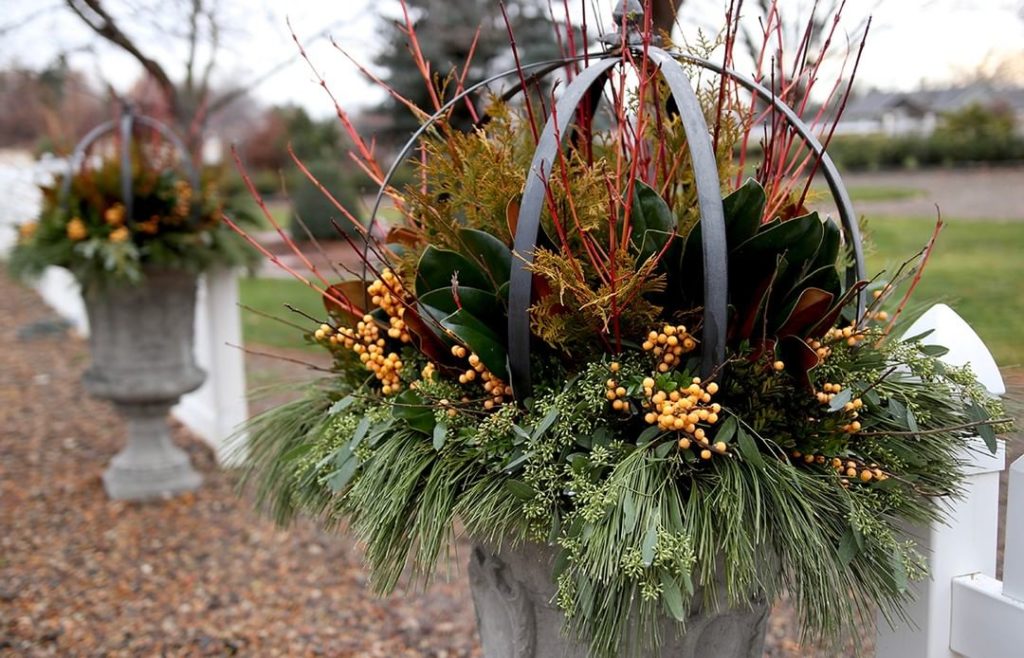 Do you like gathering things from your garden and turning them into something ne...