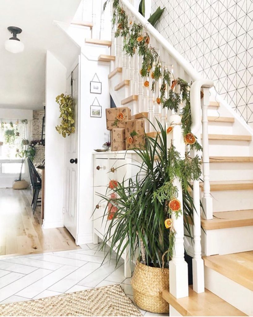 Feeling very grateful for everyone we’ve met through social media: the stories s...