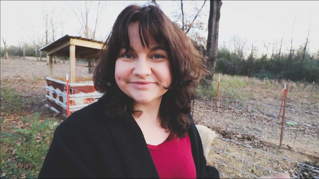 Roots and Refuge Farm: Where's Dr. Dolittle When You Need Him? | VLOG Where's Dr. Dolittle When You Need Him? | VLOG