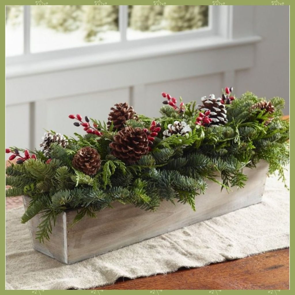 Enter to win this fresh centerpiece to add some holiday cheer to your table!
.
A...
