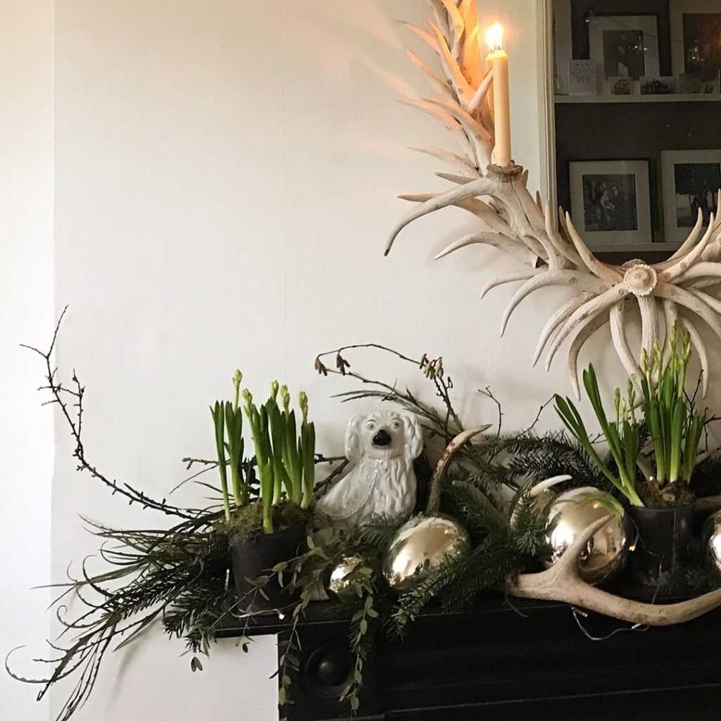 sheilajacklandscapes: Festive foraged fireplace #outsidein #candlelight #simplepleasures .
. .
.
.
#ga… Festive foraged fireplace #outsidein #candlelight #simplepleasures .
. .
.
.
#ga...