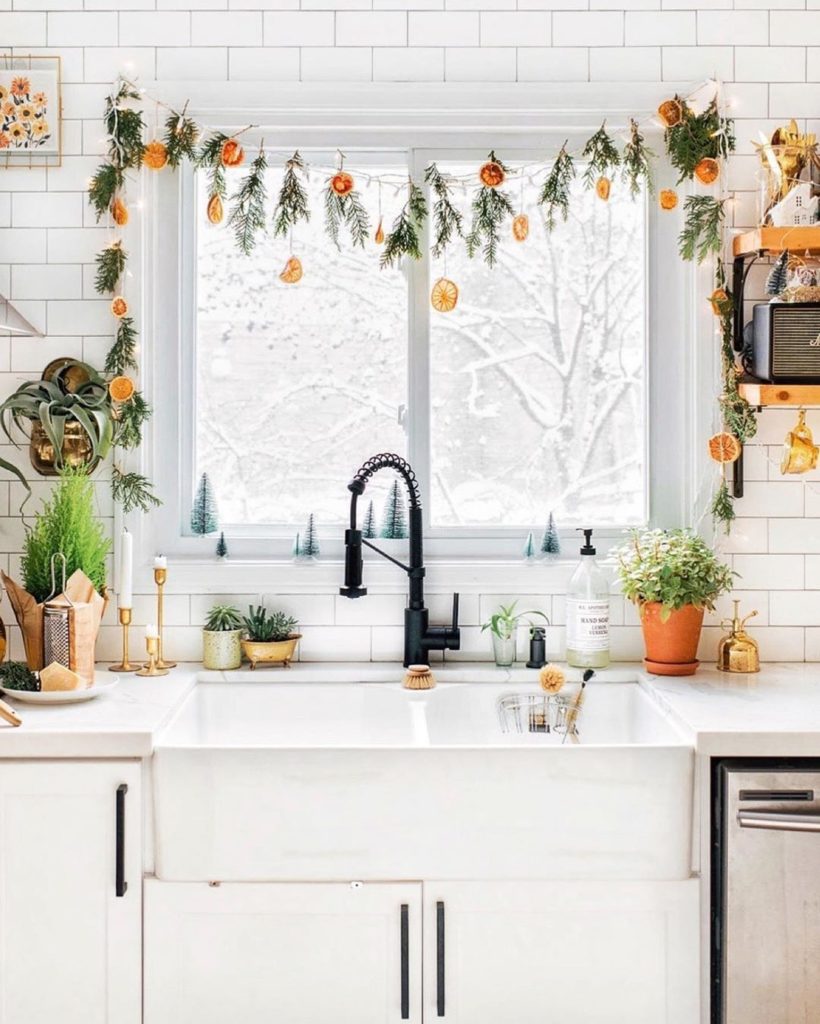 Feeling excited to see even a little bit of snow here in NYC. Who else woke up t...
