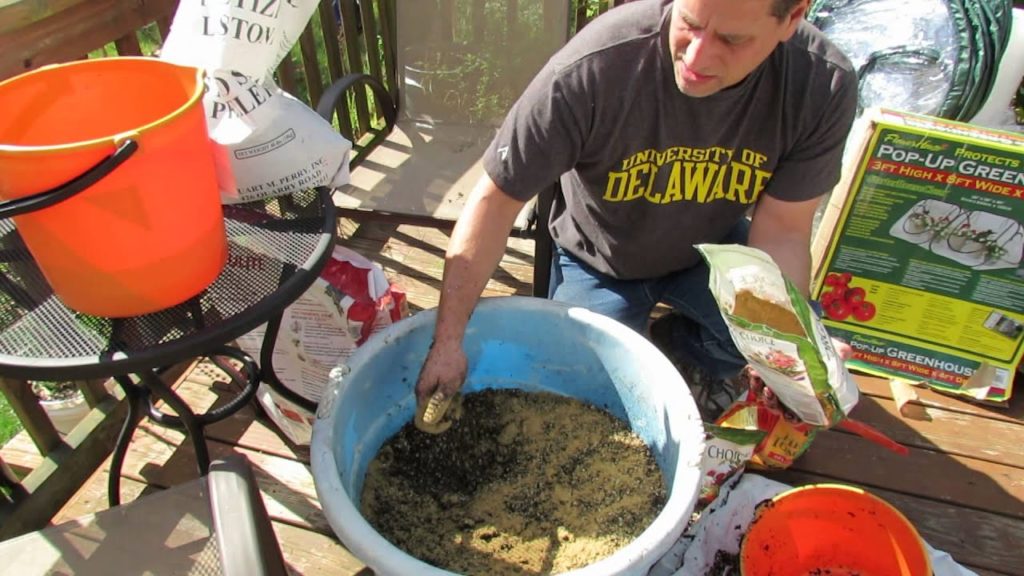 Fall Gardening: Setting Up a Pop Up Greenhouse & Making Container Soil 1 of 6 - TRG 2014