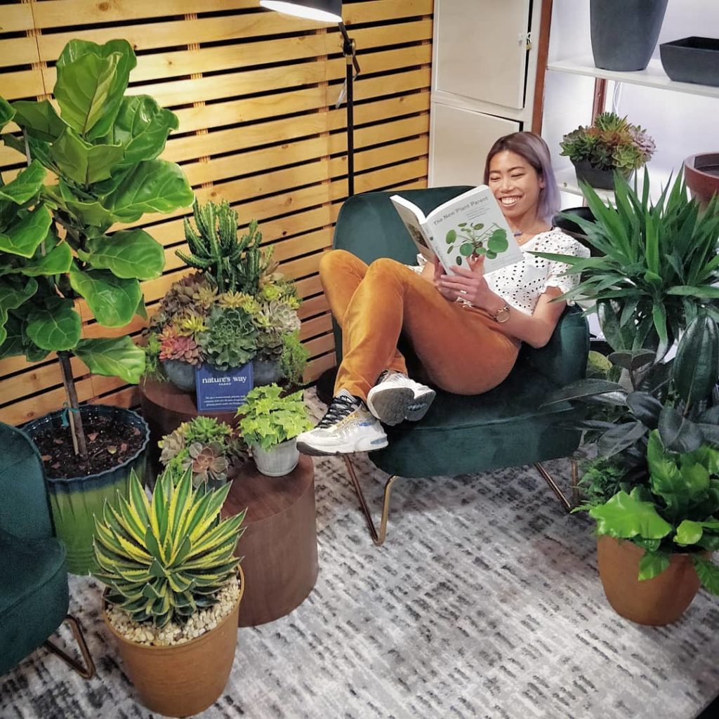 @clairedanicating modelling my book at the @ctiplastic booth! (#the6ix represent...