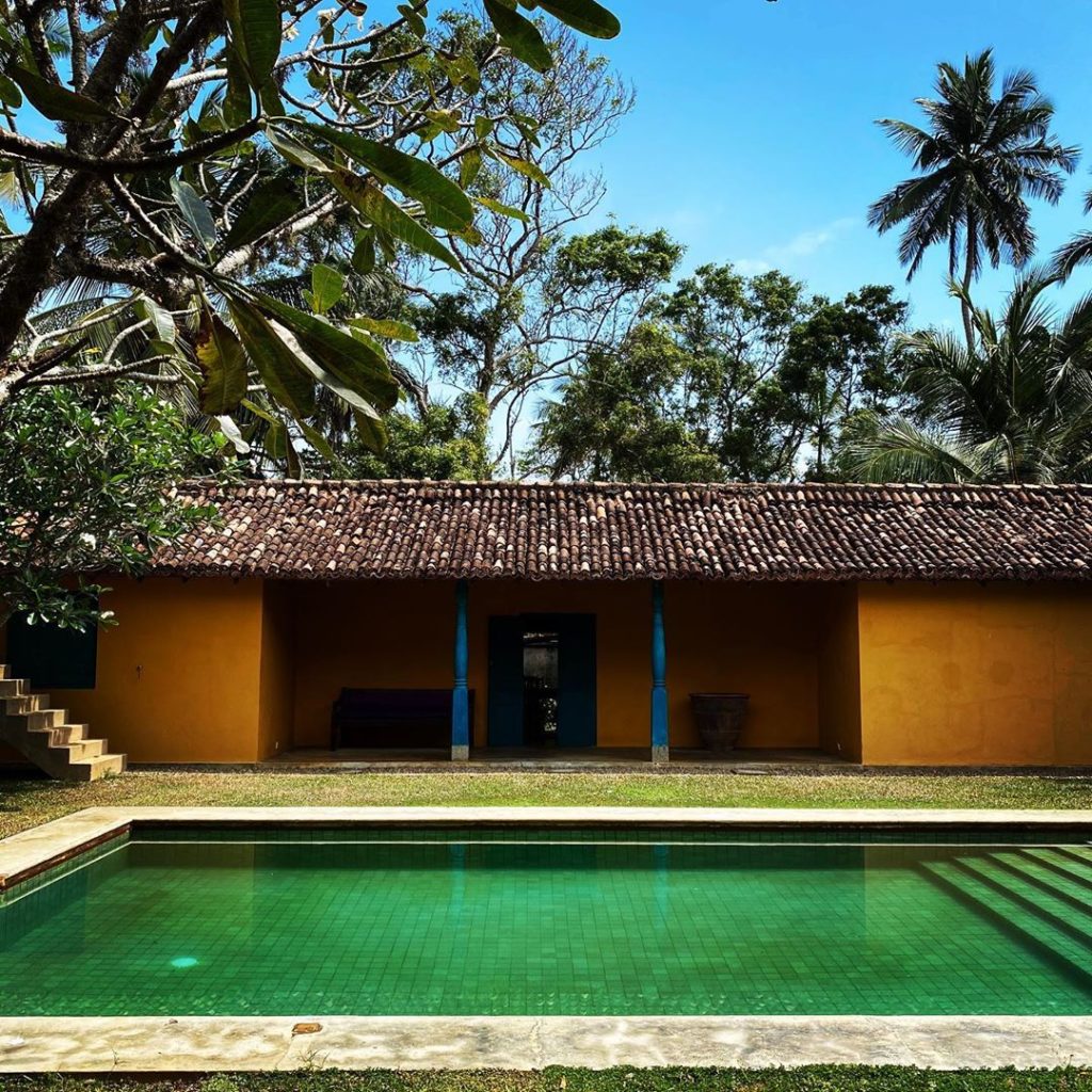 Perfect pool #geoffreybawa #srilanka #thelasthouse #perfectsetting...
