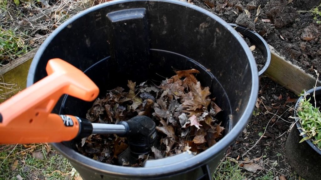 Gary Pilarchik: Amend Your Raised Beds with Finely Chopped Leaves: A Trashcan, Weed-Eater & Free Fertilizer Amend Your Raised Beds with Finely Chopped Leaves: A Trashcan, Weed-Eater & Free Fertilizer