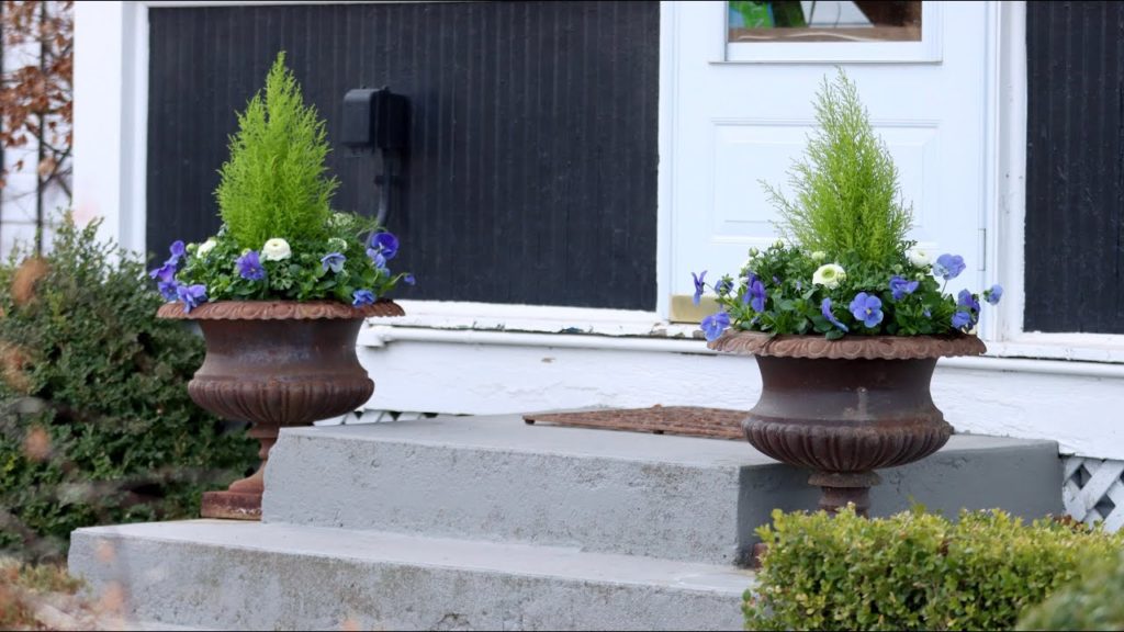 Garden Answer: Blue & White Spring Containers! 💙🤍💙// Garden Answer Blue & White Spring Containers! 💙🤍💙// Garden Answer