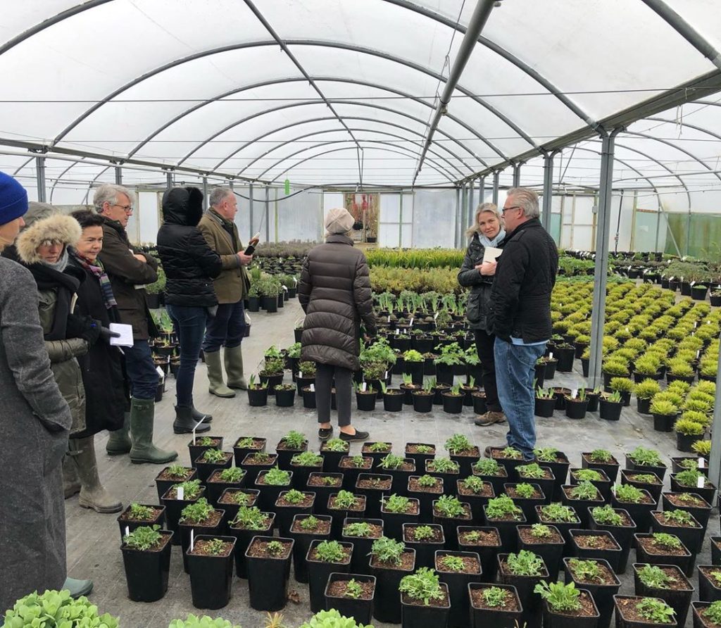 The students from the English Gardening School @theenglishgardeningschool and I ...
