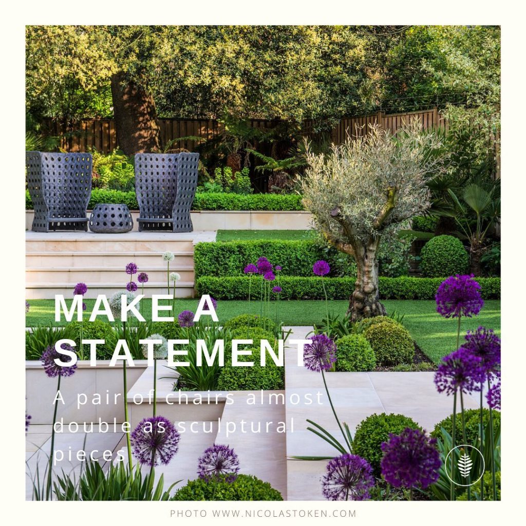 kategouldgardens: #throwbackthursday to a very designery pair of chairs. I have an almost patholog… #throwbackthursday to a very designery pair of chairs. I have an almost patholog...